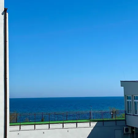 Moonlight 40m Od Plazy Ustronie Morskie